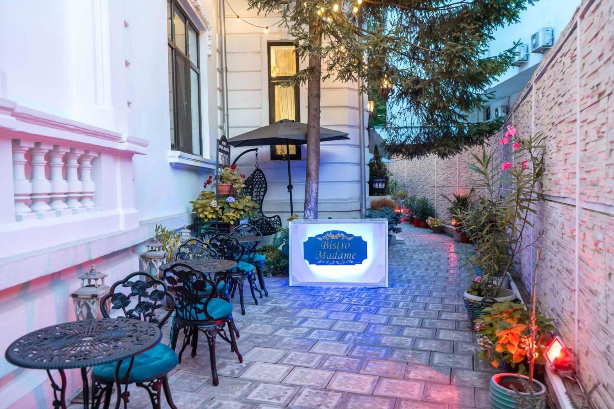 Conacul Coroanei Luxury Boutique Hotel Bukares Bagian luar foto