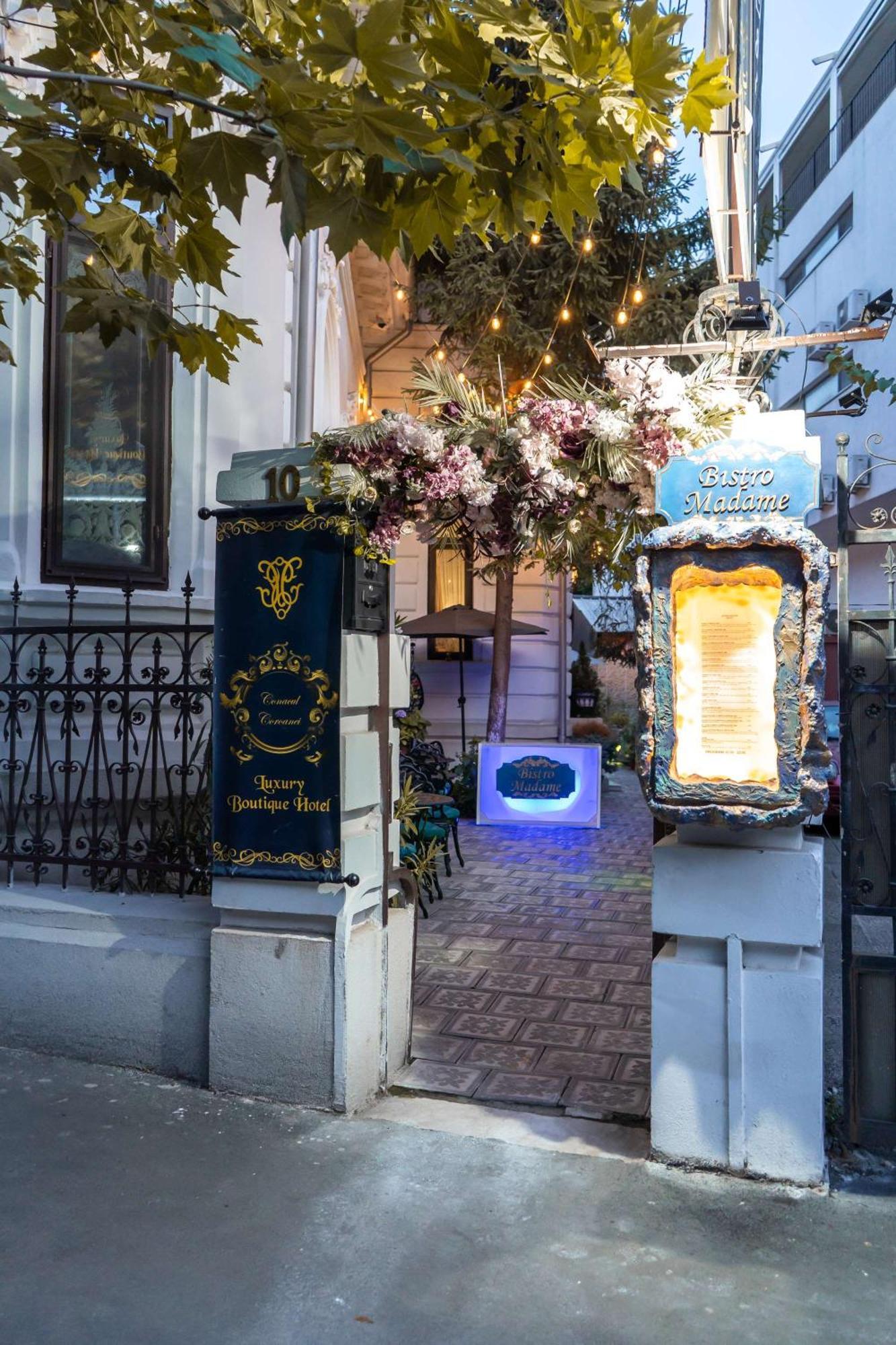 Conacul Coroanei Luxury Boutique Hotel Bukares Bagian luar foto