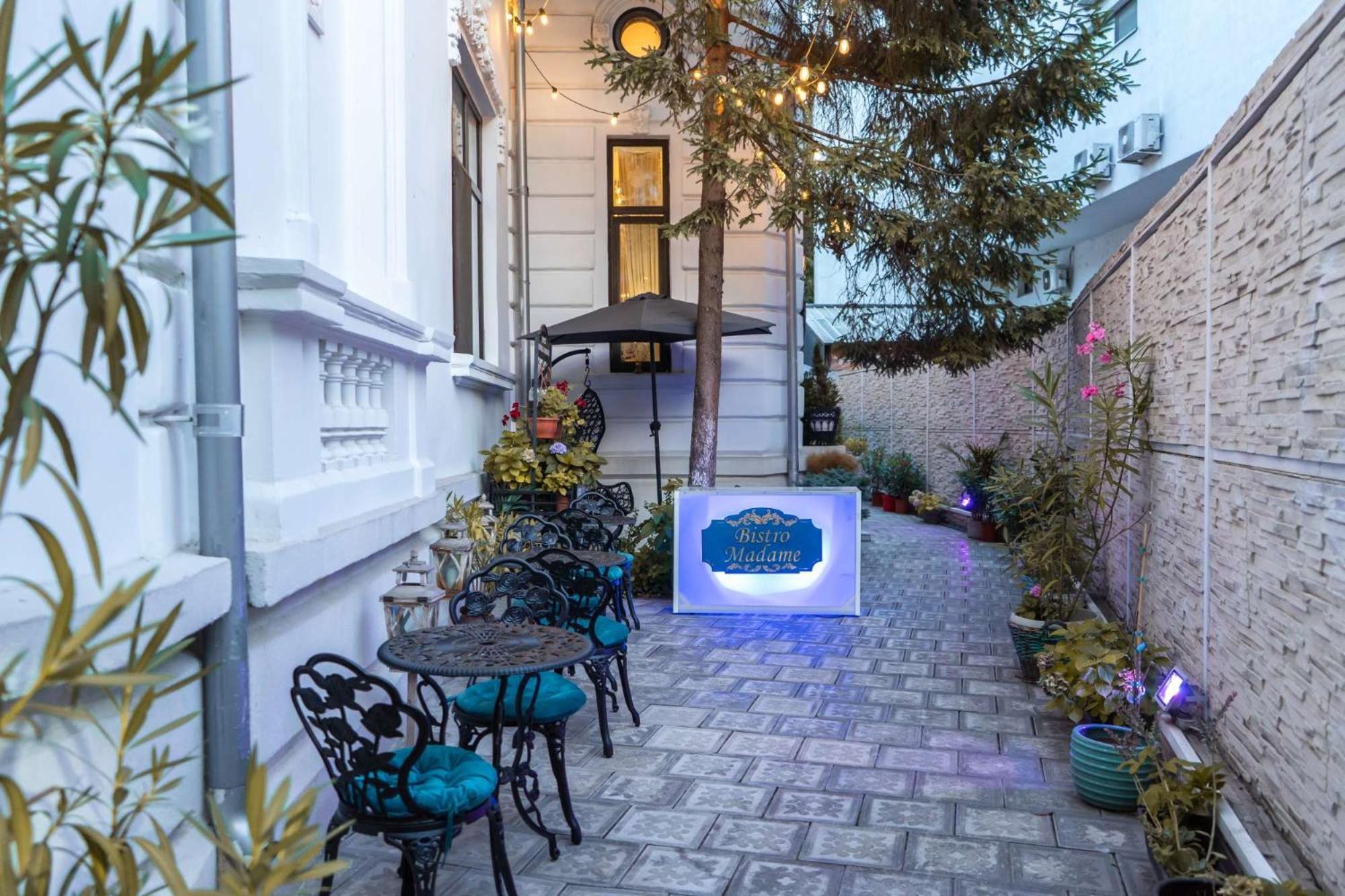 Conacul Coroanei Luxury Boutique Hotel Bukares Bagian luar foto