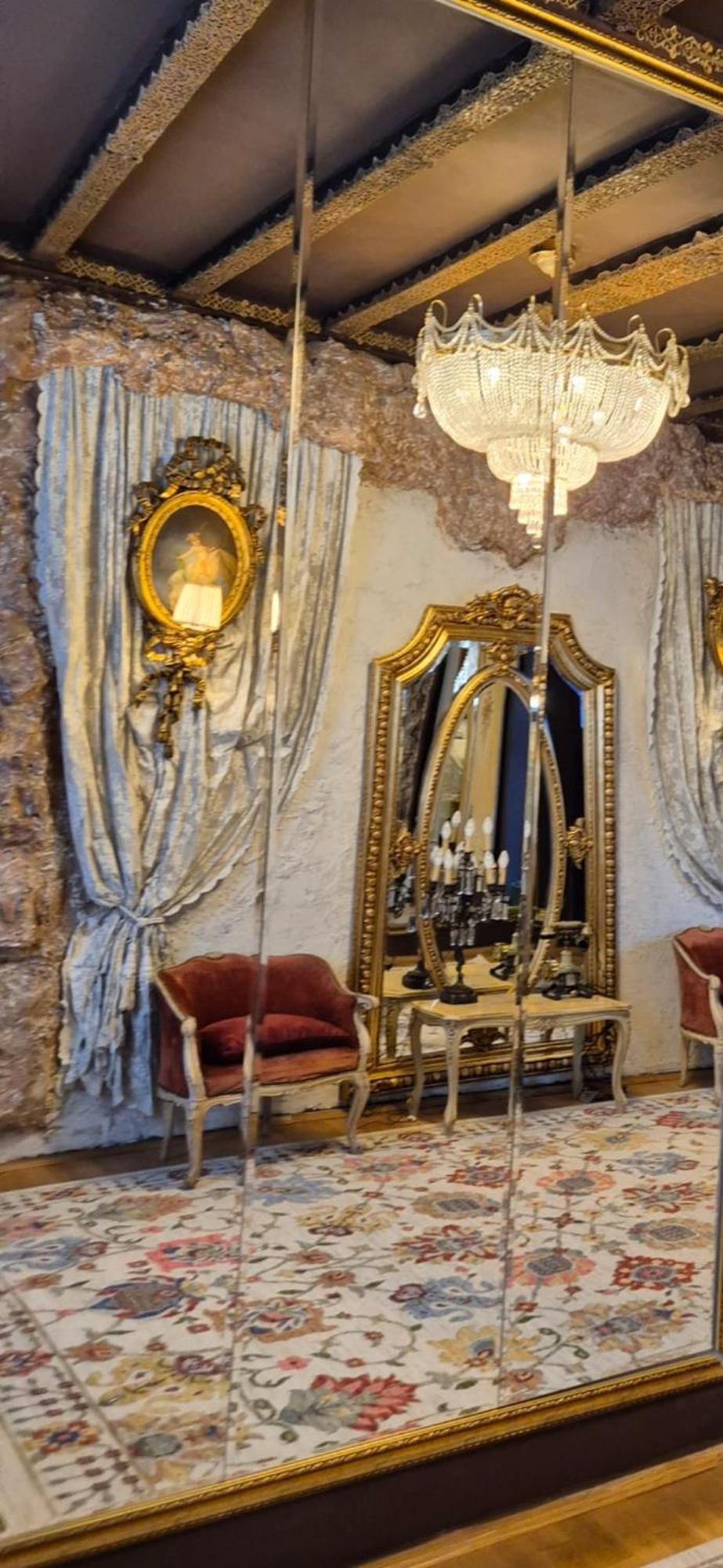 Conacul Coroanei Luxury Boutique Hotel Bukares Bagian luar foto